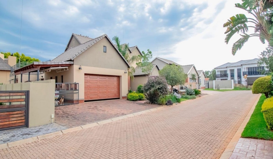 4 Bedroom Property for Sale in Melodie North West